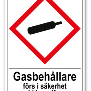 Gasbehållare förs i säkerhet vid brandfara